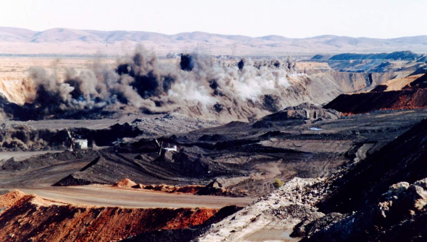 Leigh Creek residents memorialise the rise and disappearance of the