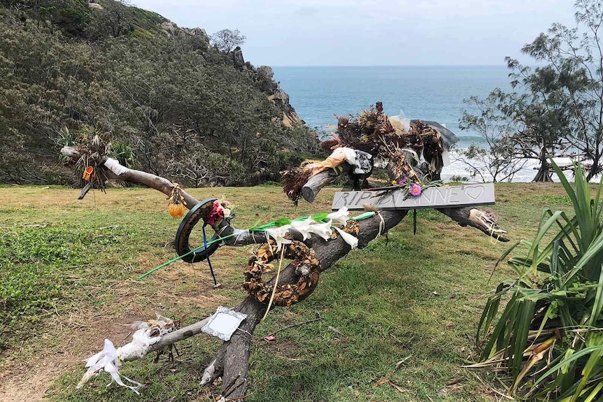 A memorial to the Dianne on the shore at Seventeen Seventy