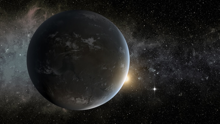 Artist's impression of Kepler-62f and 62e, Earth-like planets in the 'habitable zone'