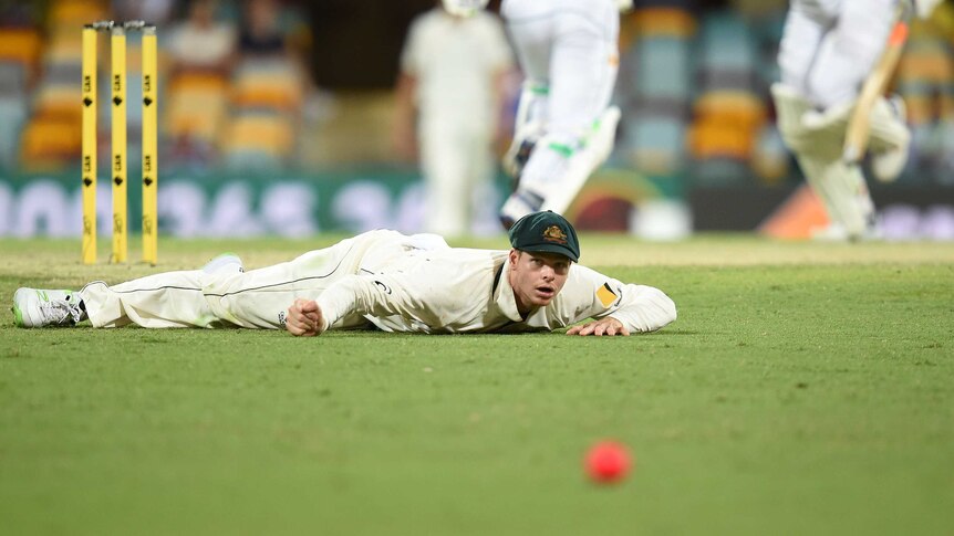 Steve Smith watches a ball go by