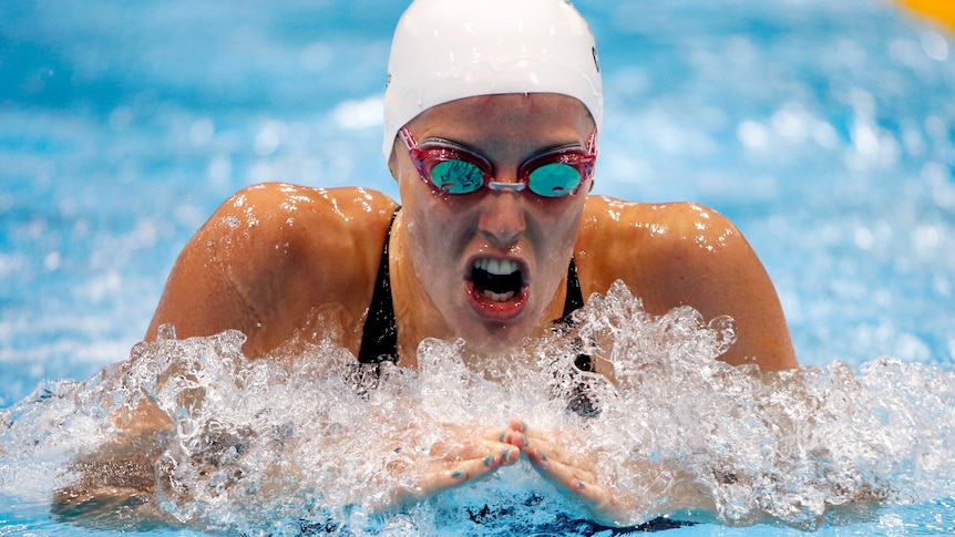 Alicia Coutts in 200m medley heats