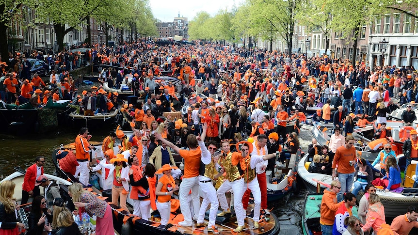 Thousands celebrate investiture of King Willem-Alexander.
