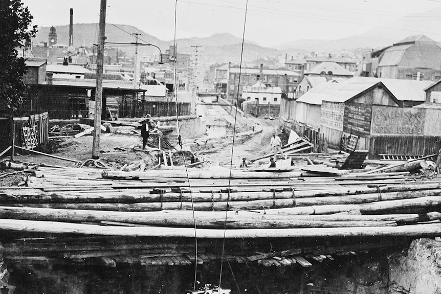 Hobart Rivulet drainage work in the 1930s