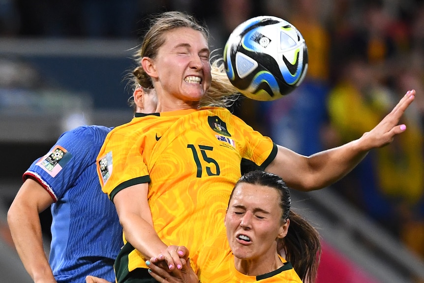 Clare Hunt of Australia heads the ball during the FIFA Women's World Cup 2023 