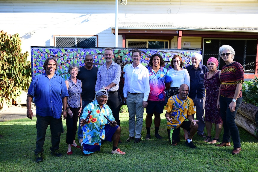 Federal Indigenous Affairs Minister, Nigel Scullion, with staff from the Muurrbay Language School in Coffs Harbour.