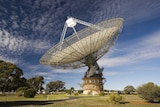 The Parkes telescope against a blue sky