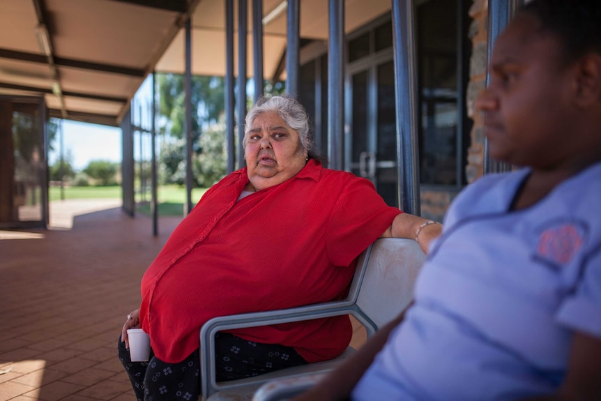 Wiluna nurse Joella speaks with Wiluna local Gail Allison outside NAHS.