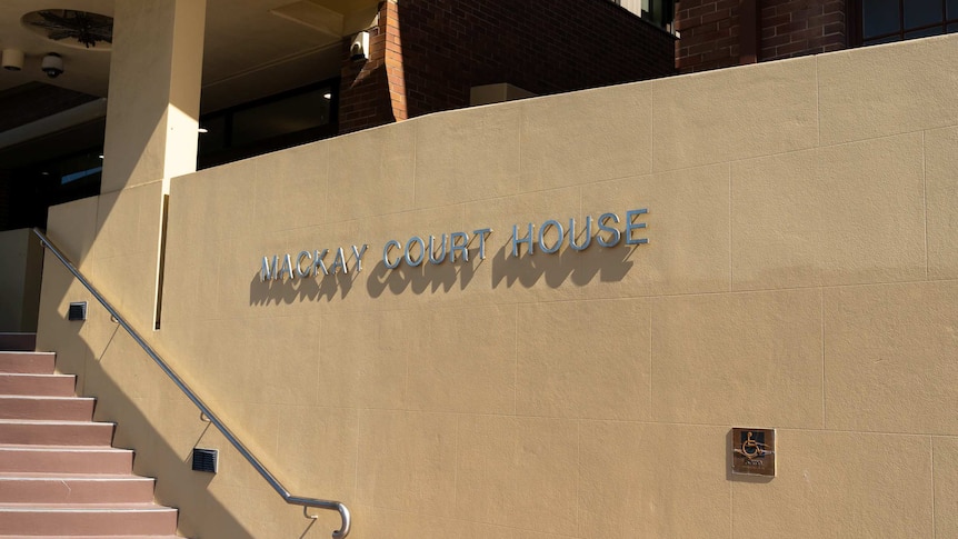 Sign of Mackay court house