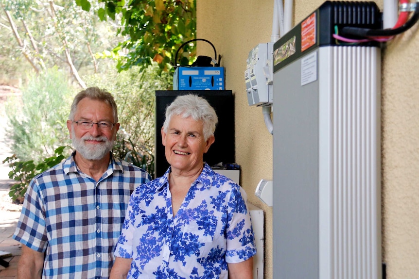 David and Lainie Shorthouse with their new solar storage system