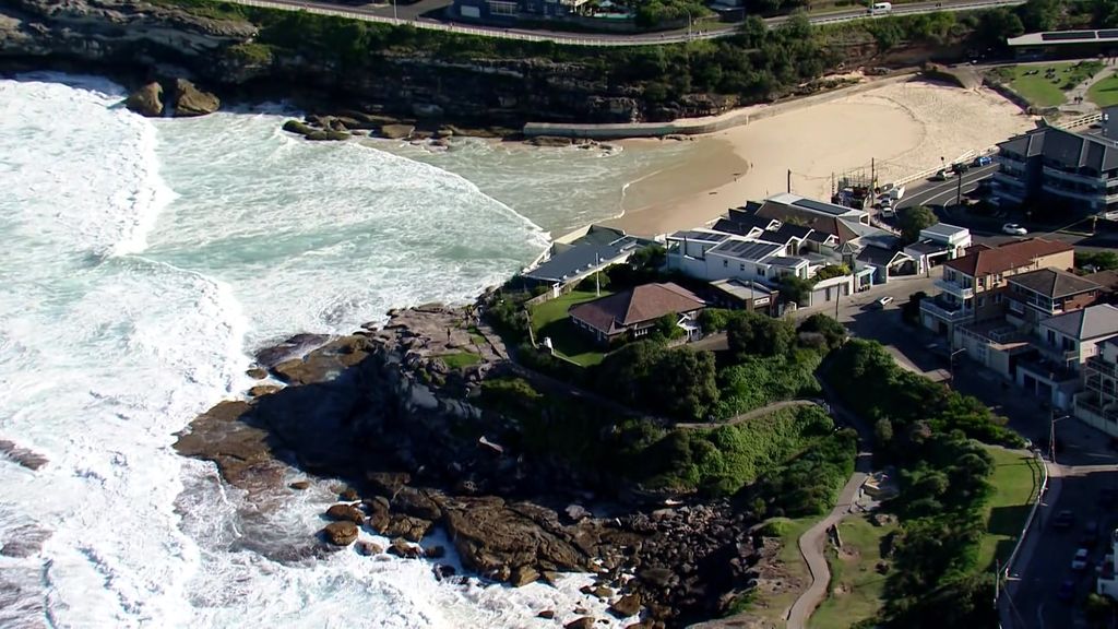 Tamarama House "Lang Syne"is sold for undisclosed sum