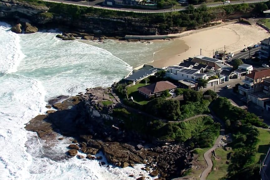 Tamarama House "Lang Syne"is sold for undisclosed sum