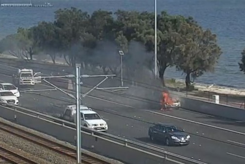 un incendie de voiture