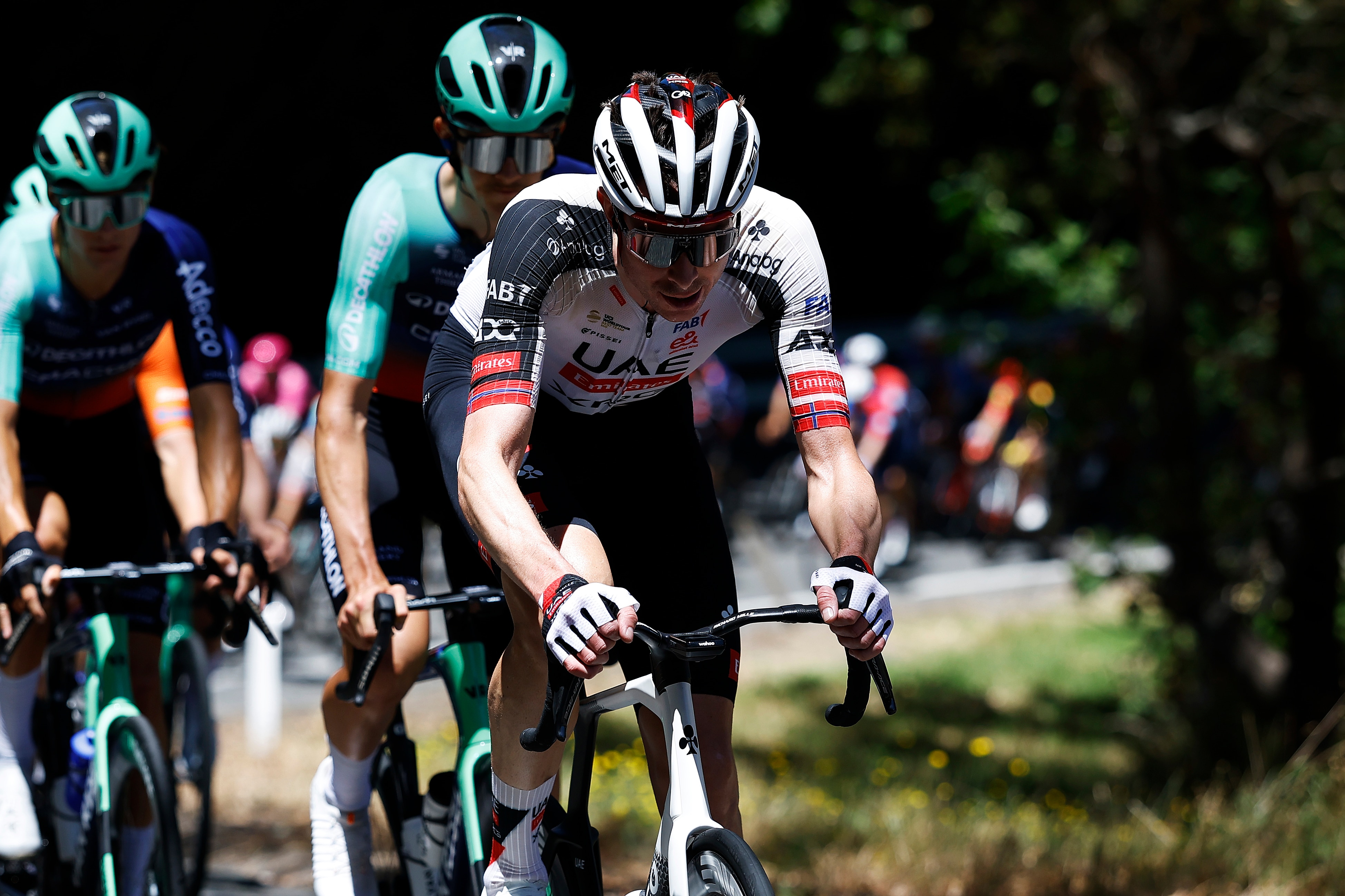 Stake Vegard Laengen anda en bicicleta