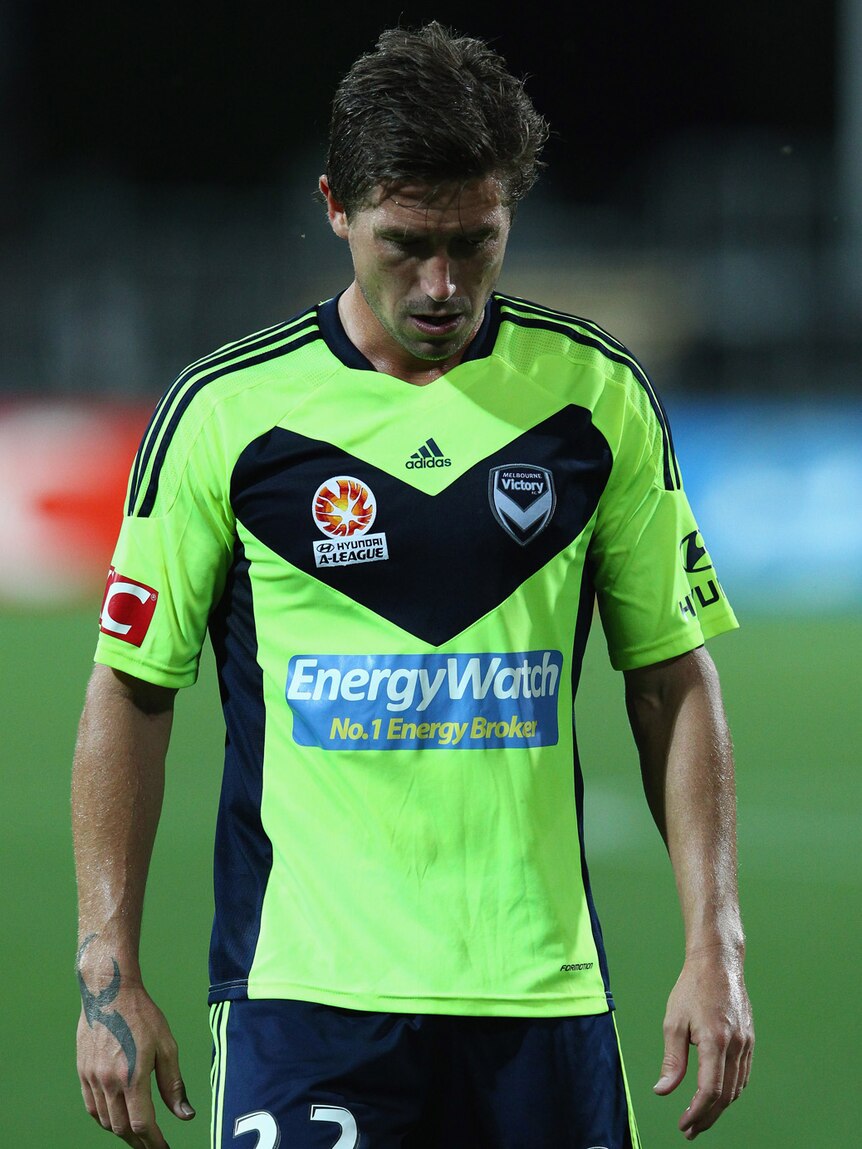 Melbourne Victory coach Ange Postecoglou says it would be a shame if the A-League were to lose Harry Kewell