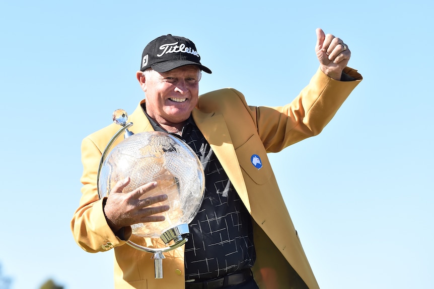 Peter Senior celebrates after winning Australian Masters