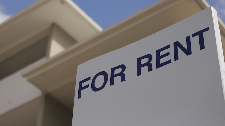 Black and white 'for rent' sign