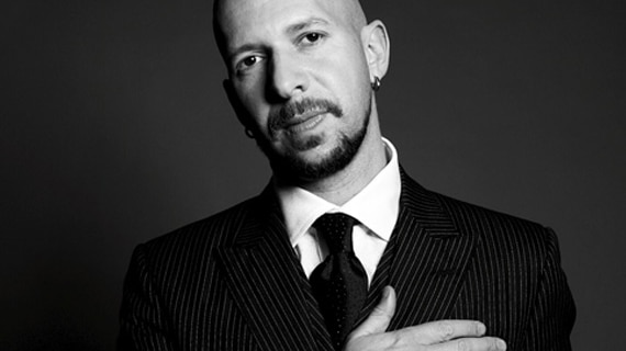 Neil Strauss