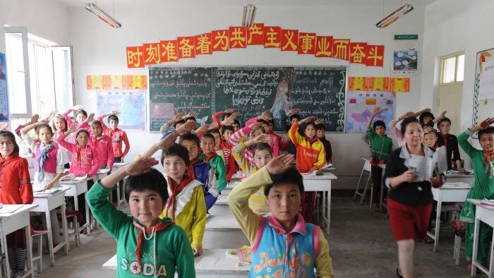 Sekolah dasar di Xinjiang