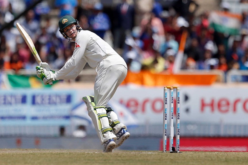 Peter Handscomb clips finely