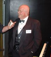Ken Short, prominent ABC broadcaster and theatre performer, dies at 86 ...