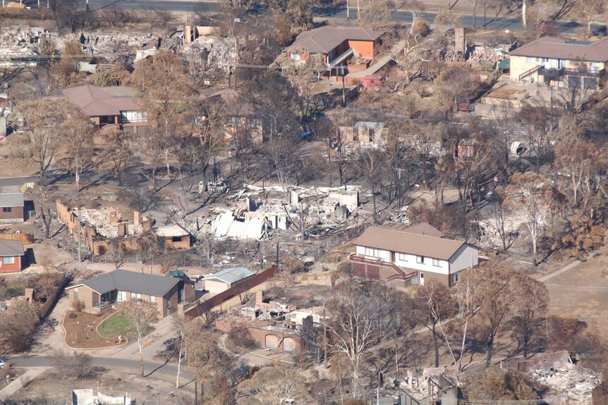 Looking towards Eucumbene Drive in Duffy, Canberra after the firestorm swept into the suburb on January 18, 2003.