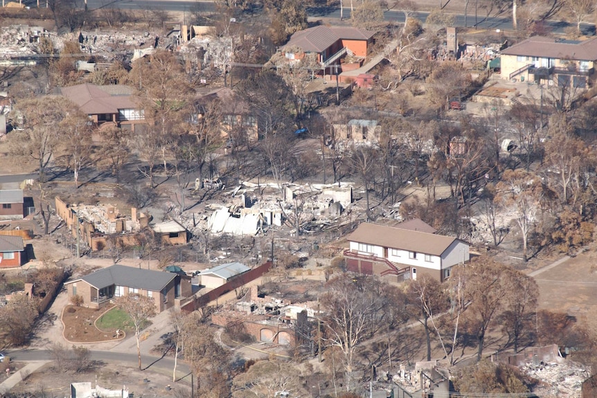 Looking towards Eucumbene Drive in Duffy, Canberra after the firestorm swept into the suburb on January 18, 2003.