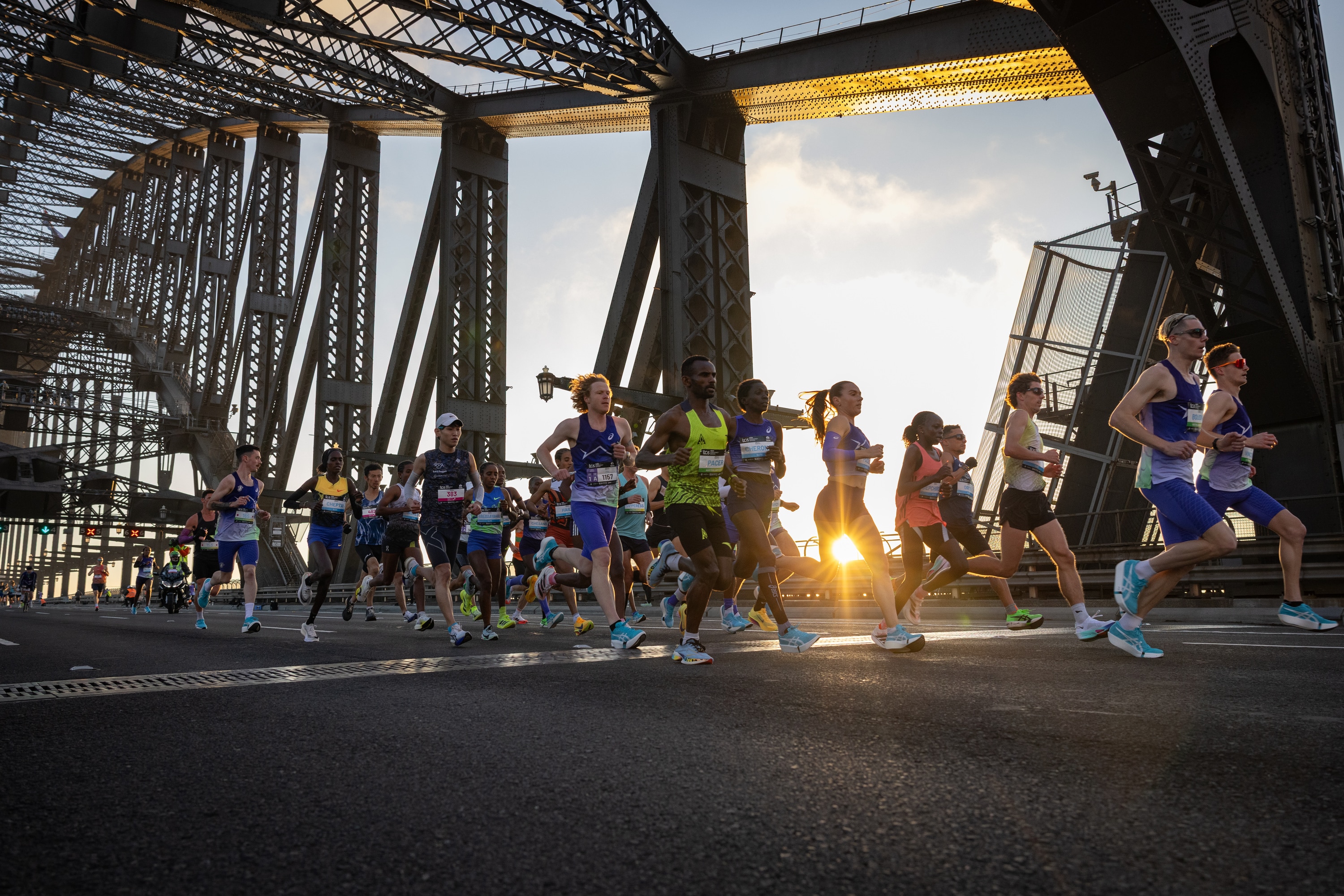 Addisu Gobena wins the 2026 Sydney Marathon, as 40K runners take part
