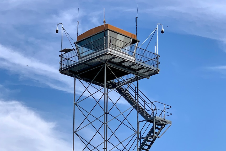 Kangaroo Tower AI Bushfire Watchtower