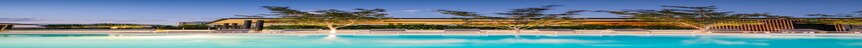 纽斯特德朗讯开发项目的屋顶游泳池和花园。