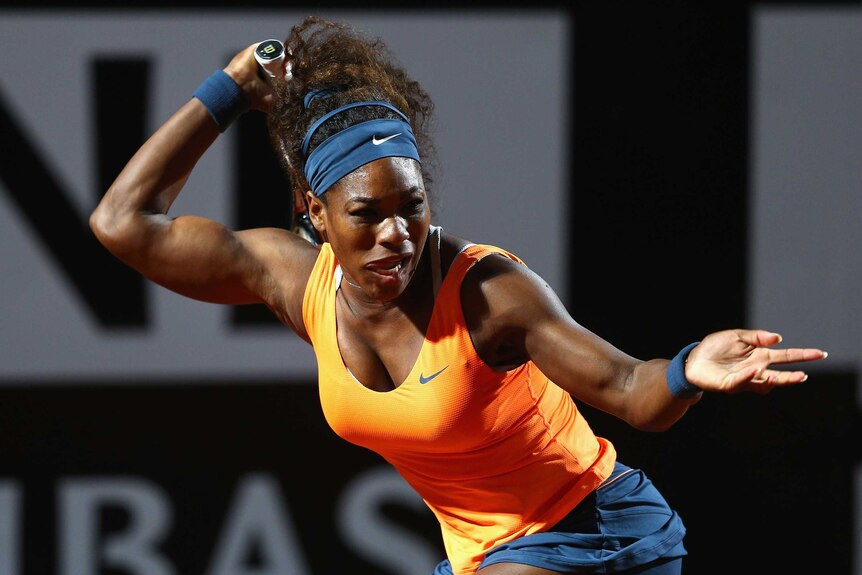Serena Williams comfortably beats Robson
