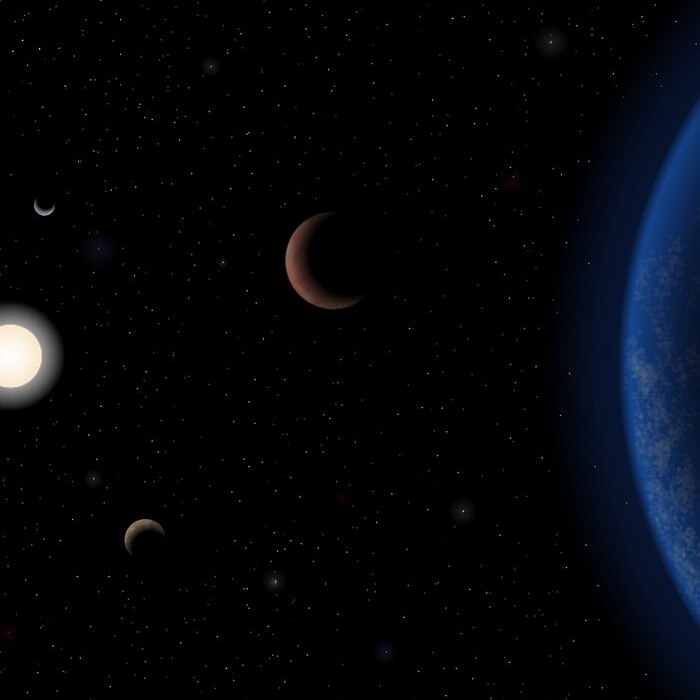 Artist's impression: five planets orbit the star Tau Ceti, which is just 11.9 light-years from Earth.