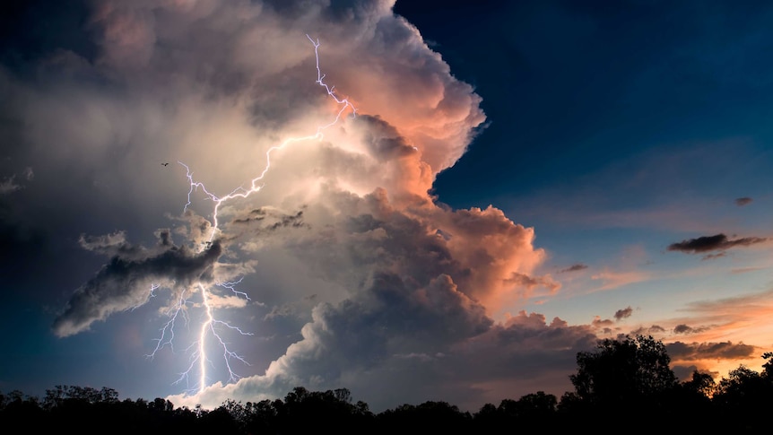 Massive storm cloud with impressive lightning bolt