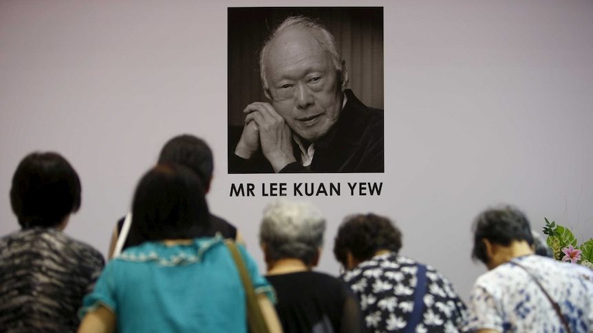 Singaporeans mourn the death of revered first prime minister