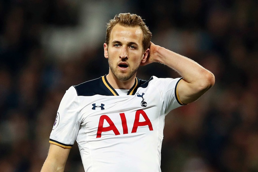 Tottenham's Harry Kane looks dejected in a Premier League match against West Ham on May 5, 2017.