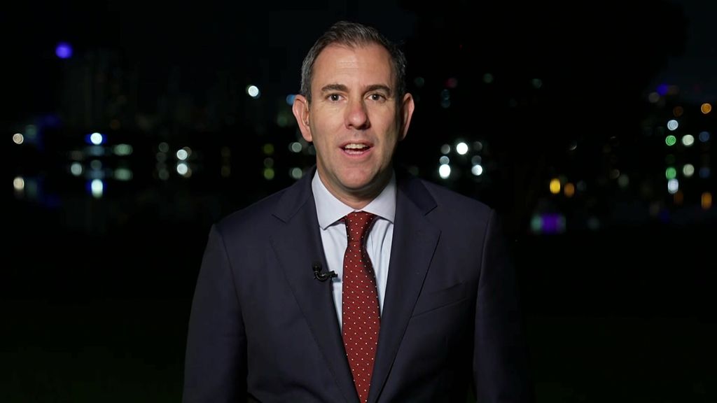 Treasurer forewarns a 'soft and subdued' GDP growth - ABC News
