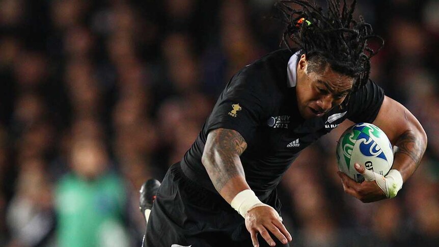 Nonu takes the ball up for the All Blacks