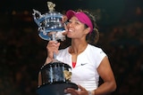 Li shows off the Australian Open trophy