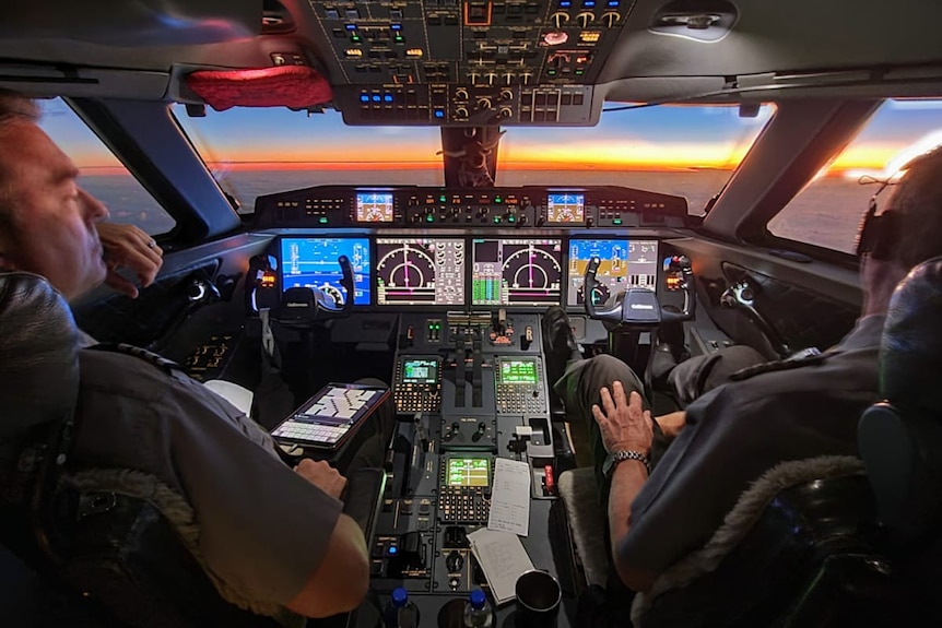 Inside the cockpit of the aircraft used by NASA's SCIFLI team to track the Hayabusa2 capsule re-entry.