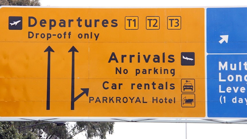 Les parkings de l’aéroport de Melbourne ont été supprimés et la zone de prise en charge des passagers a été déplacée dans le cadre d’un projet routier
