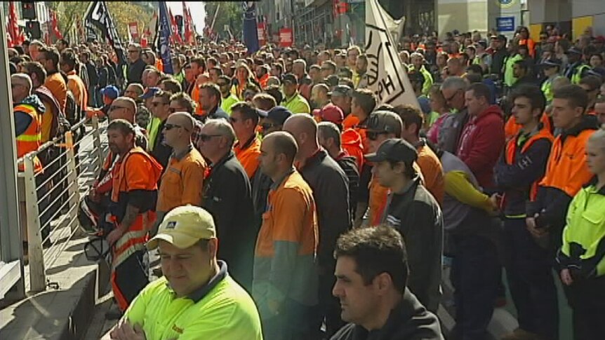 Construction workers rally in the CBD
