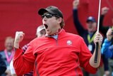 Rowdy fan David Johnson sinks putt at Ryder Cup practice