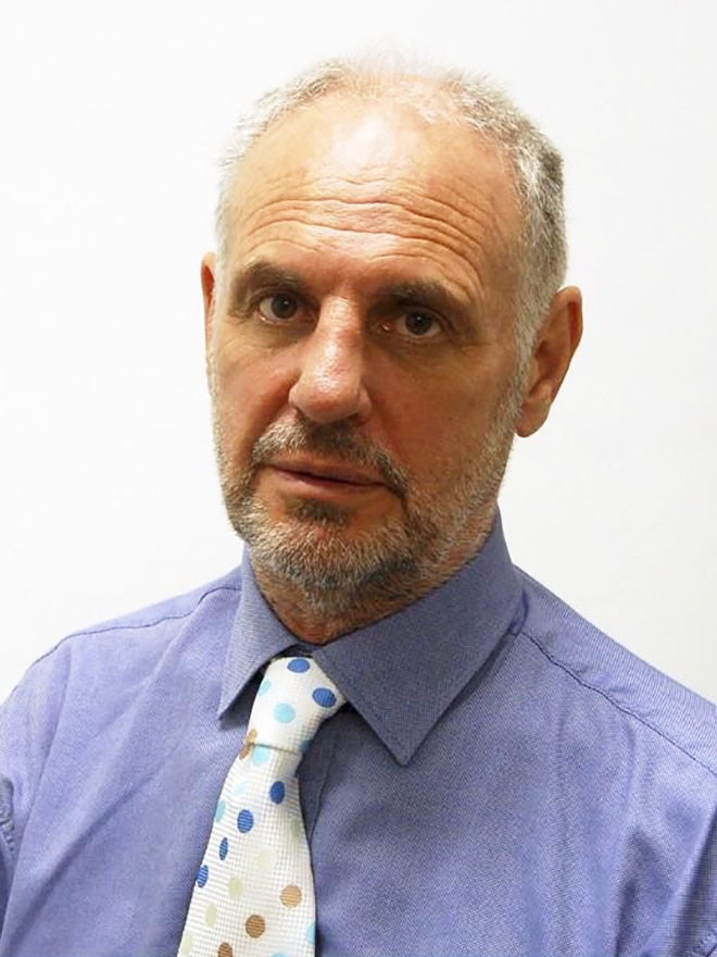 Euthanasia advocate Philip Nitschke is taking on a new challenge - stand up comedy.