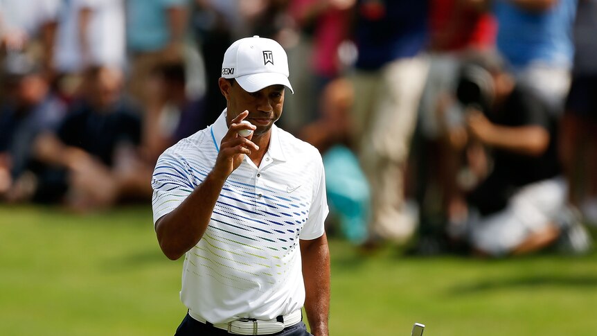 Tiger Woods playing at the 2012 Tour Championship.