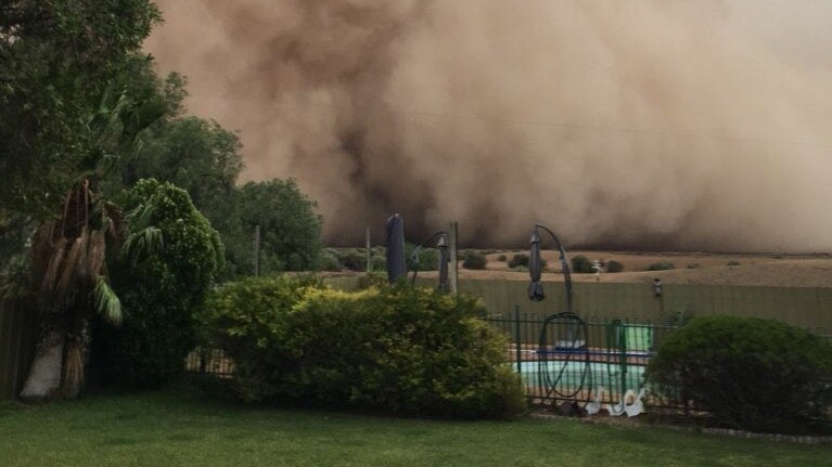 Dust storm at Booligal