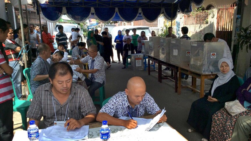 Voting in Cikini