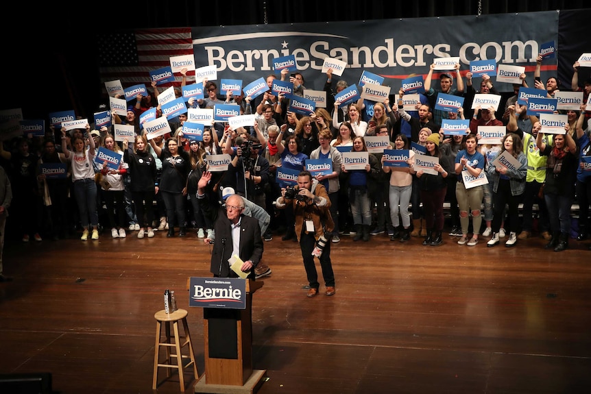 Bernie Sanders speaks to Iowa voters on January 25
