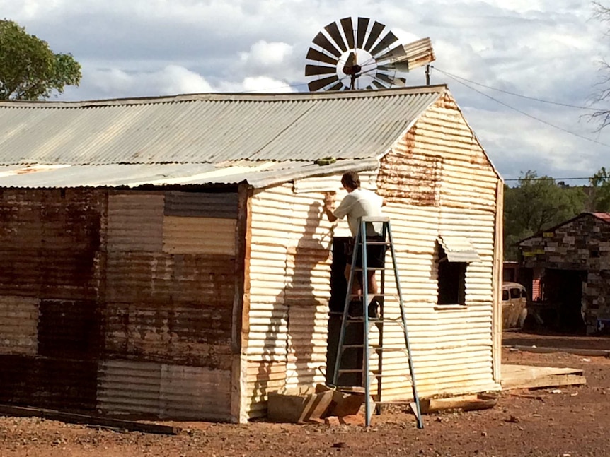 Restoring a structure in Gwalia