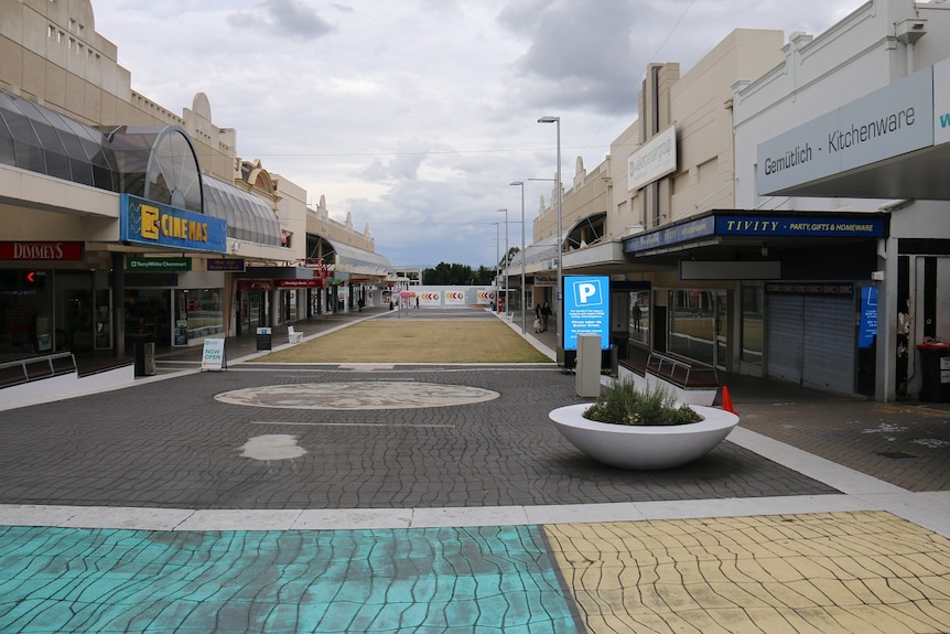 Ipswich city mall empty generic photo