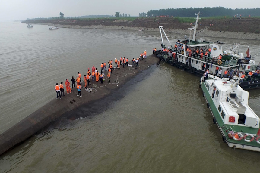 Capsized ship in China's Yangtze River