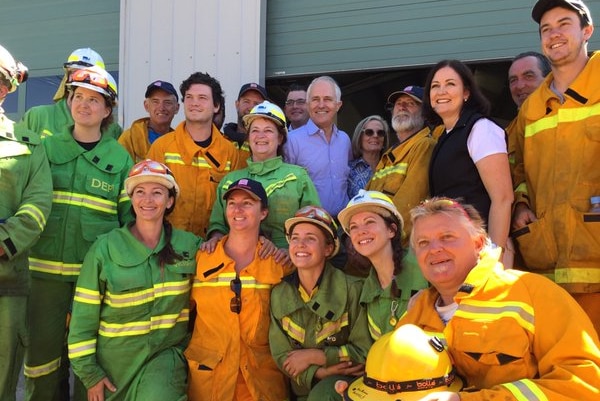 PM poses with DELWP, CFA staff at Wye River